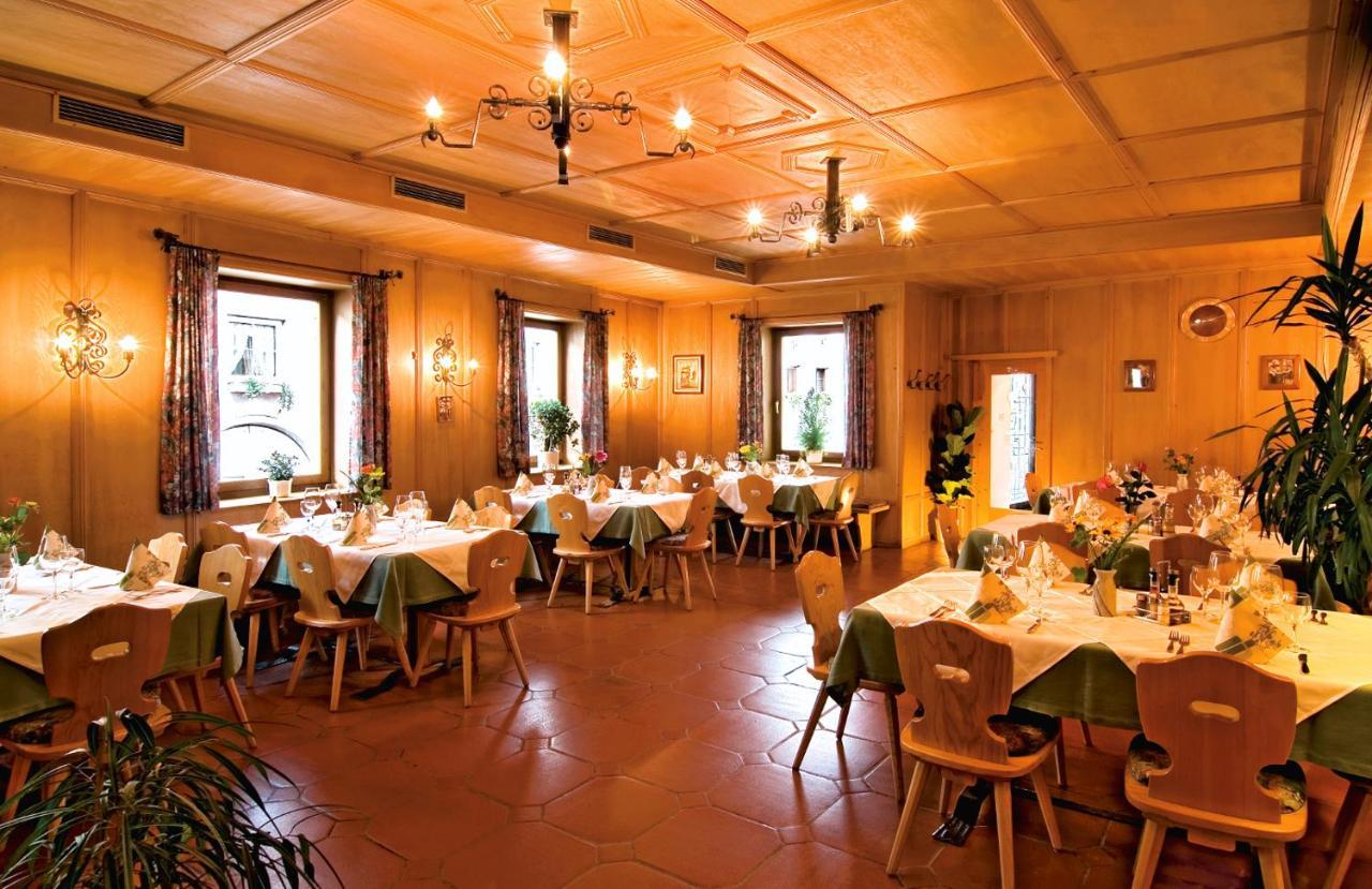Gasthof Zur Sonne Lasa Exterior photo