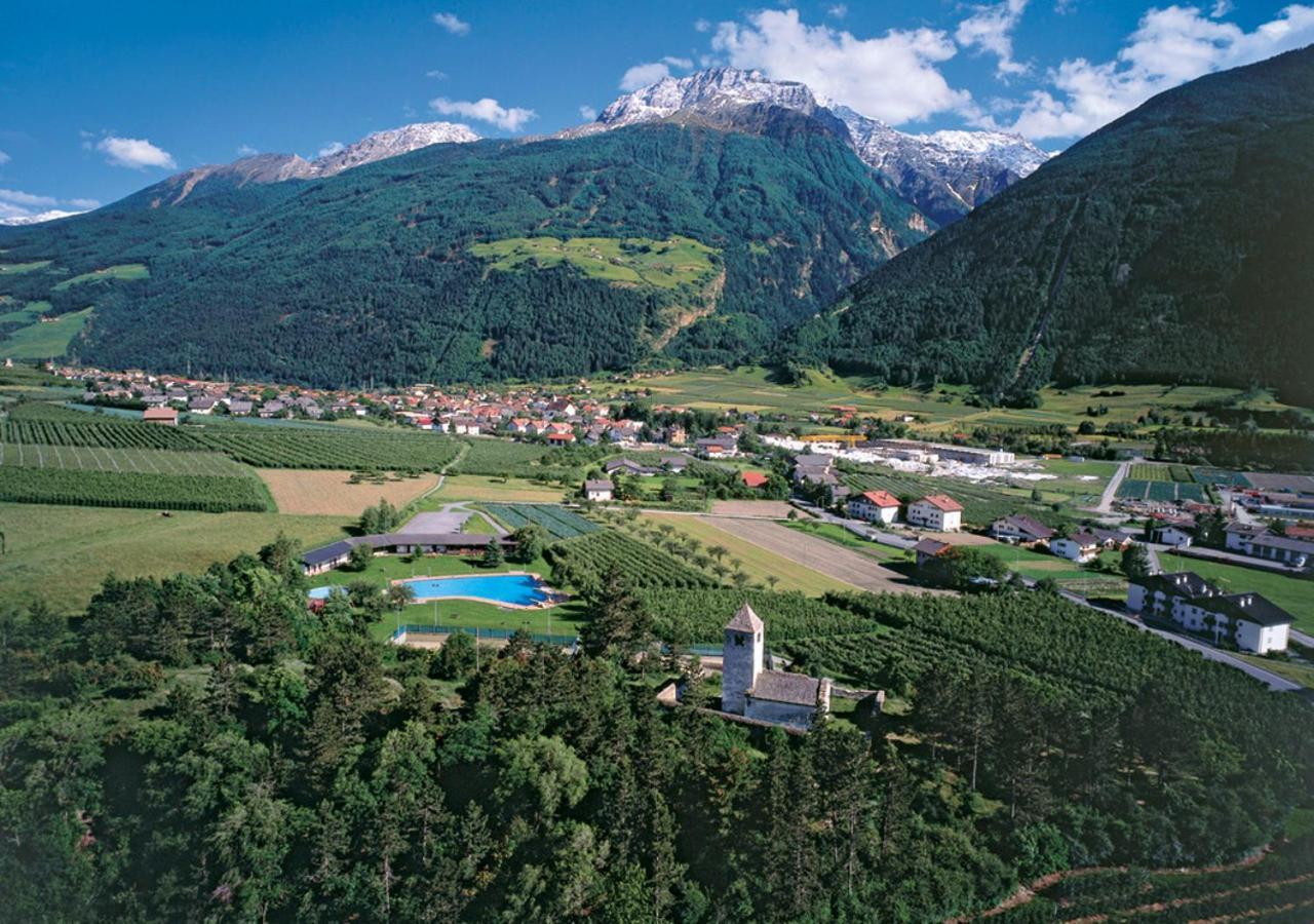 Gasthof Zur Sonne Lasa Exterior photo